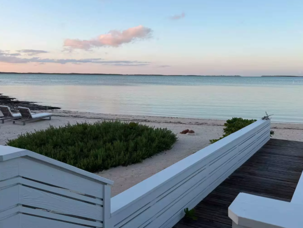 Exclusive Off-Grid Island Retreat in The Bahamas - Luxury Getaway